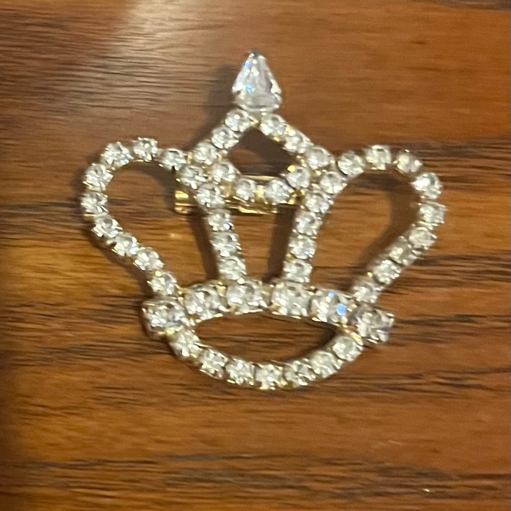 Rhinestone  Crown Royalty Pin